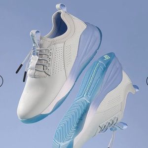 NWOT CLOVE GREY MATTER CLOVE CLASSIC!